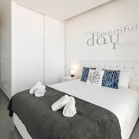 Rooftop Oasis شقة *