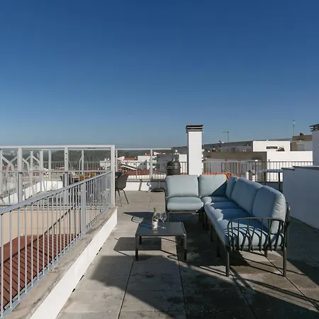 شقة Rooftop Oasis نازاريه