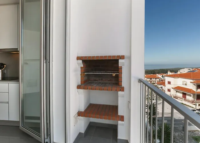 Rooftop Oasis Апартаменты Назаре